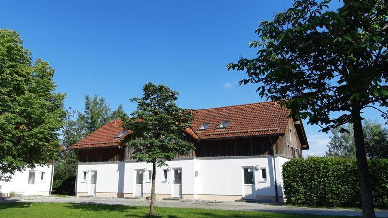 Ferienhaus Bayern Am Ferienpark Westerncity إجينغ المظهر الخارجي الصورة